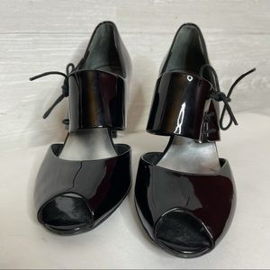 Ann Taylor black patent leather peep toe lace heel